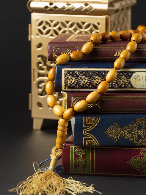 close-up-islamic-new-year-with-quran-books